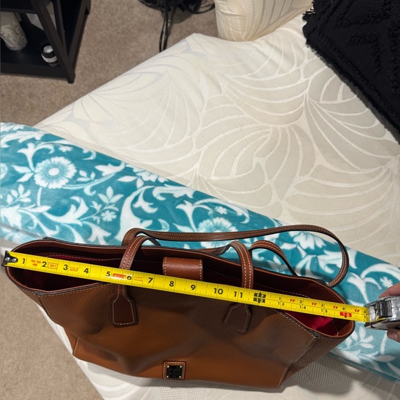 Dooney & Bourke Large Bag - Picture 8 of 9